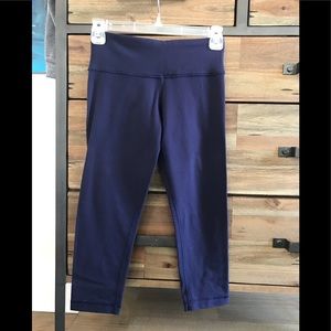 Lululemon Wunder Under crop. Indigo, size 4